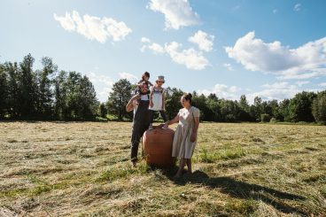 Les Soeurs racines vignoble biologique à Saint-Ignace-de-Stanbridge dans Brome-Missisquoi, par Visages régionaux