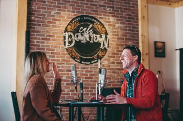 Le Café Downtown à Fort-Coulonge dans le Pontiac, par Visages régionaux