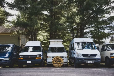 Olivier Marcoux de Bromont Campervan, à Brome-Missisquoi, par Visages régionaux