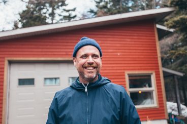 Julien Blais, drummer dans le Bas-Saint-Laurent, pour le balado On le Fait, par Visages régionaux